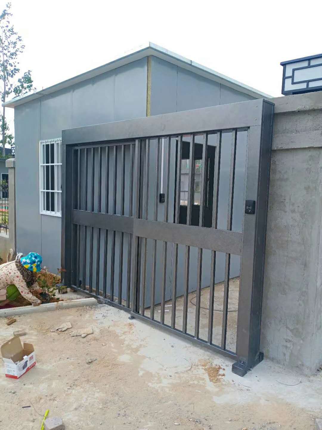 ���ݰݼ{�����﹤�̹�˾